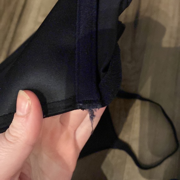 Barely worn La Senza Bra - Picture 5 of 6